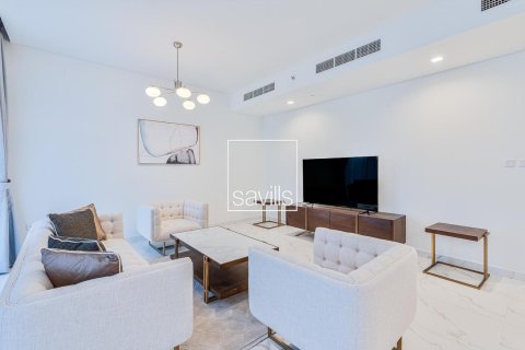 Apartment in Al Khalidiya, Abu Dhabi, UAE 3 bedrooms, 195.47 sq.m. № 748144 - photo 3