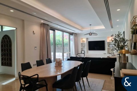 Vila di The Sustainable City, Dubai, UAE 3 bilik tidur, 195 meter persegi № 666282 - foto 3