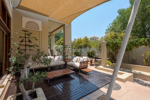 Huvila Al Barari, Dubai, Arabiemiraatit 6 makuuhuonetta, 1181.1 m2 № 714562 - kuva 18