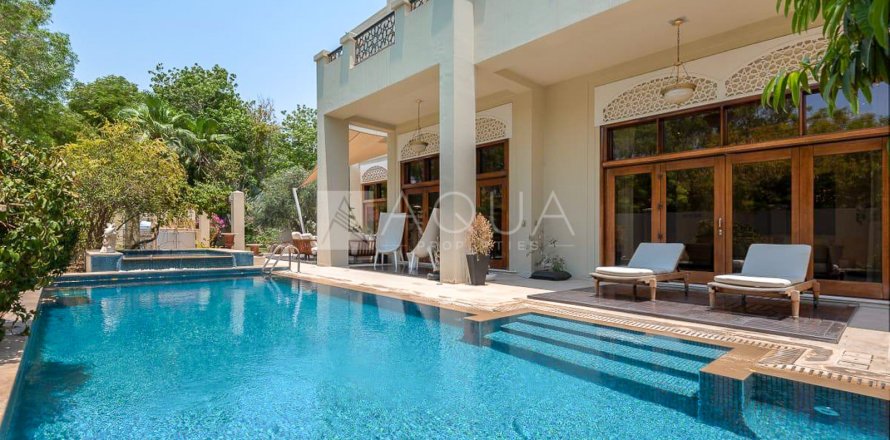 Huvila Al Barari, Dubai, Arabiemiraatit 6 makuuhuonetta, 1181.1 m2 № 714562