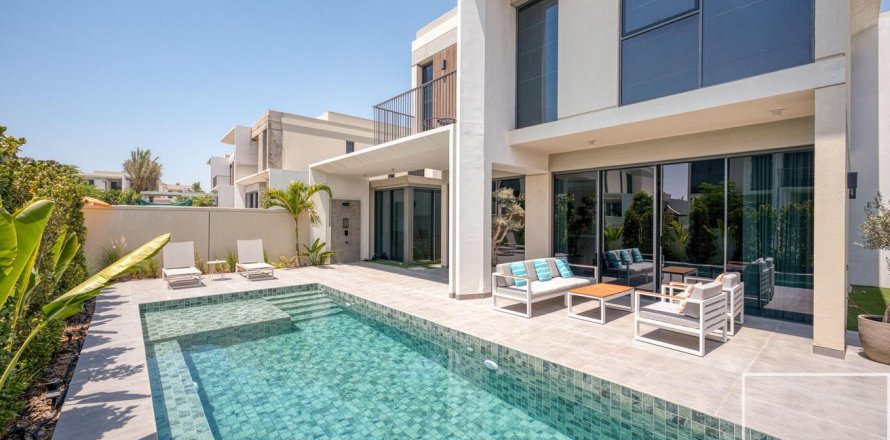 Вилла в Tilal Al Ghaf, Дубай, ОАЭ 5 спален, 521.84м2 № 747449