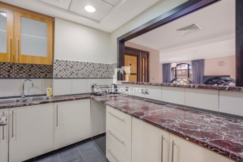 Apartment in Jumeirah Beach Residence, Dubai, UAE 3 bedrooms, 202 sq.m. № 663158 - photo 12