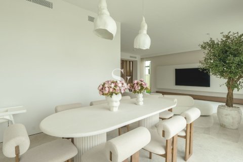Vila v Tilal Al Ghaf, Dubai, SAE 4 spálne, 432 m2 č. 705086 - Fotografia 5