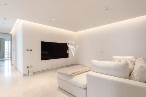 Vila v Tilal Al Ghaf, Dubai, SAE 4 spálne, 432 m2 č. 705086 - Fotografia 11