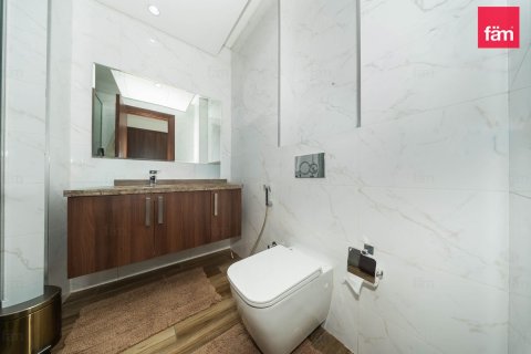 Business Bay, Dubai, UAE의 판매용 아파트 침실 2개, 148제곱미터 번호 765769 - 사진 13