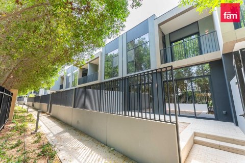 Villetta a schiera in affitto a Dubai, EAU 3 camere da letto, 174.3 mq. № 765771 - foto 7