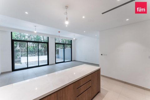 Villetta a schiera in affitto a Dubai, EAU 3 camere da letto, 174.3 mq. № 765771 - foto 19