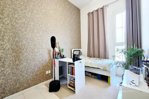 Villa in The Springs, Dubai, UAE 3 bedrooms, 228 sq.m. № 738120 - photo 14