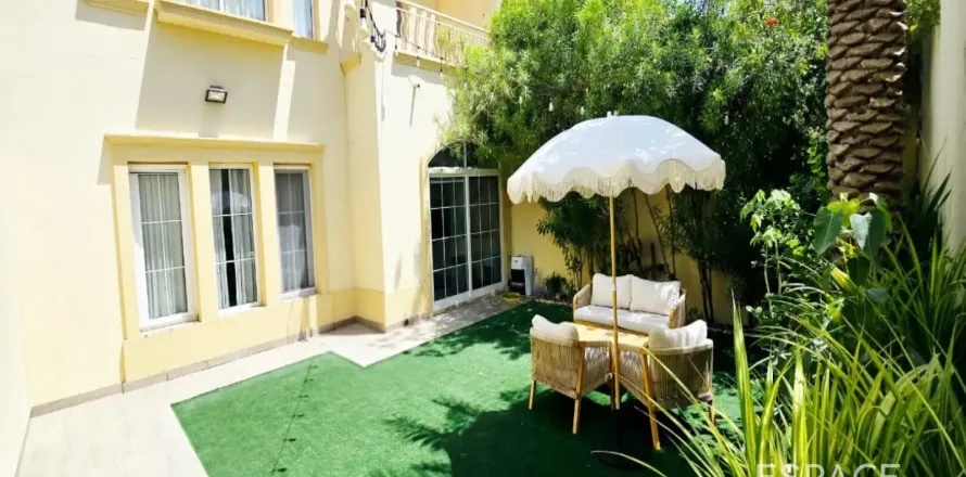 Villa in The Springs, Dubai, UAE 3 bedrooms, 228 sq.m. № 738120