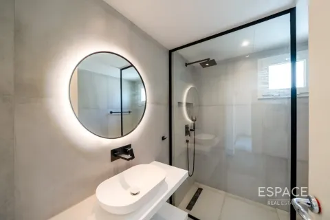 Villa in Meadows, Dubai, UAE 5 bedrooms, 391 sq.m. № 738119 - photo 18