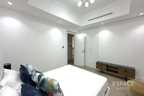 Apartment in Dubai Marina, UAE 2 bedrooms, 140 sq.m. № 738118 - photo 14