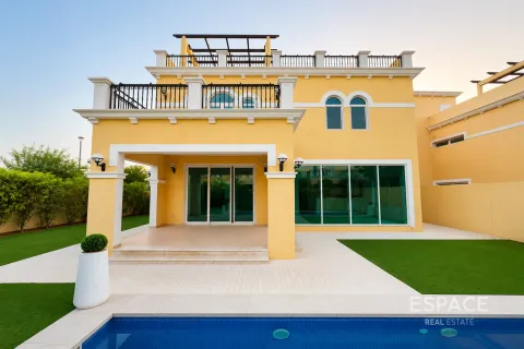 Villa in Jumeirah Park, Dubai, UAE 4 bedrooms, 455 sq.m. № 738124 - photo 15