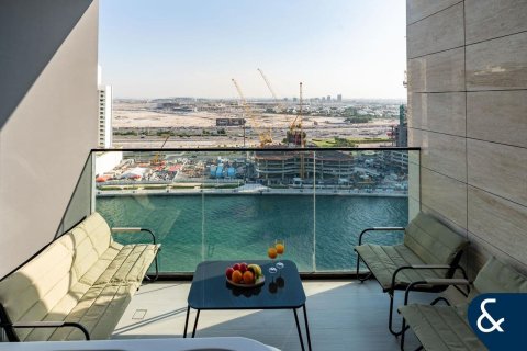 Apartament në TRILLIONAIRE RESIDENCES në Business Bay, Dubai, Emiratet e Bashkuara Arabe 1 dhomë, 50 m2. № 685372 - Foto 19