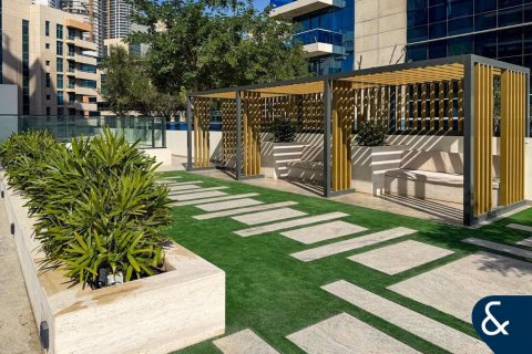 Apartament në TRILLIONAIRE RESIDENCES në Business Bay, Dubai, Emiratet e Bashkuara Arabe 1 dhomë, 50 m2. № 685372 - Foto 10