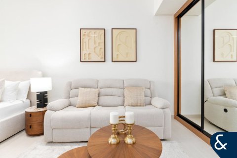 Apartament në TRILLIONAIRE RESIDENCES në Business Bay, Dubai, Emiratet e Bashkuara Arabe 1 dhomë, 50 m2. № 685372 - Foto 17