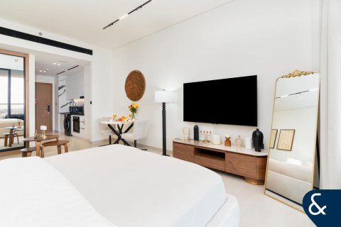 Apartament në TRILLIONAIRE RESIDENCES në Business Bay, Dubai, Emiratet e Bashkuara Arabe 1 dhomë, 50 m2. № 685372 - Foto 18