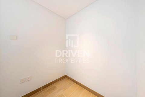 Apartment in Jumeirah, Dubai, UAE 3 bedrooms, 216.56 sq.m. № 745730 - photo 9