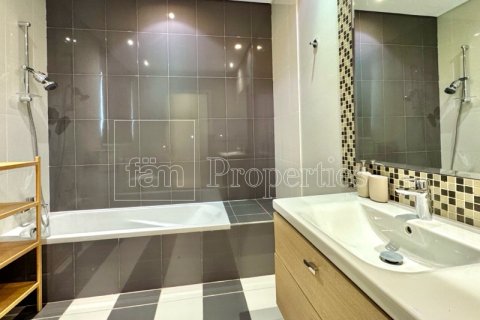 Dubai, संयुक्त अरब अमीरात में टाउनहाउस, 3 बेडरूम, 326.7 वर्ग मीटर, संख्या 686033 - फ़ोटो 21