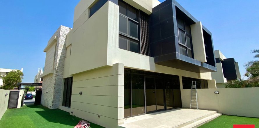 Radový dom v Dubai, SAE 3 spálne, 326.7 m2 č. 686033