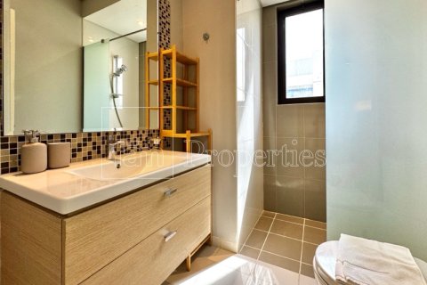 Dubai, संयुक्त अरब अमीरात में टाउनहाउस, 3 बेडरूम, 326.7 वर्ग मीटर, संख्या 686033 - फ़ोटो 19