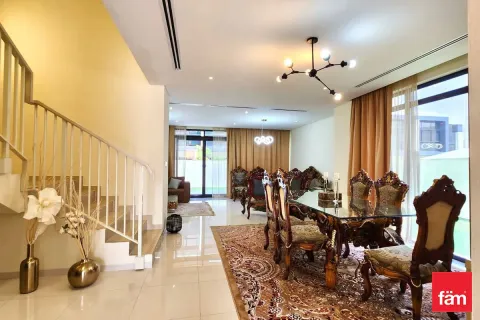 Radový dom v Dubai, SAE 3 spálne, 326.7 m2 č. 686033 - Fotografia 3