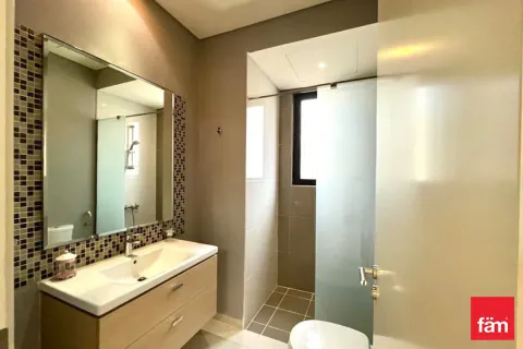 Radový dom v Dubai, SAE 3 spálne, 326.7 m2 č. 686033 - Fotografia 8