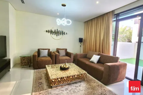 Radový dom v Dubai, SAE 3 spálne, 326.7 m2 č. 686033 - Fotografia 2