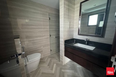 Dubai, UAE의 판매용 타운하우스 침실 3개, 134.9제곱미터 번호 686032 - 사진 15