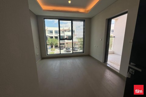 Dubai, UAE의 판매용 타운하우스 침실 3개, 134.9제곱미터 번호 686032 - 사진 7