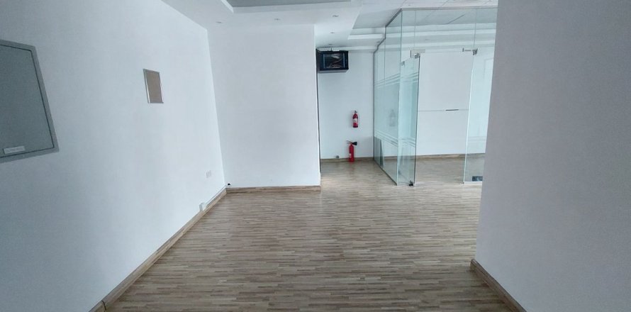 Büroraum in Business Bay, Dubai, VAE: 76.4 m2 Nr. 668980