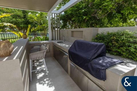 Villa te koop in Arabian Ranches, Dubai, VAE 6 slaapkamers, 666 vr.m., nr 685074 - foto 21