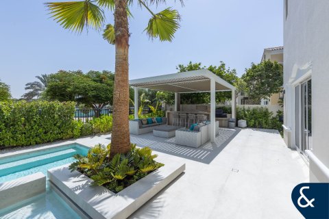 Villa te koop in Arabian Ranches, Dubai, VAE 6 slaapkamers, 666 vr.m., nr 685074 - foto 24