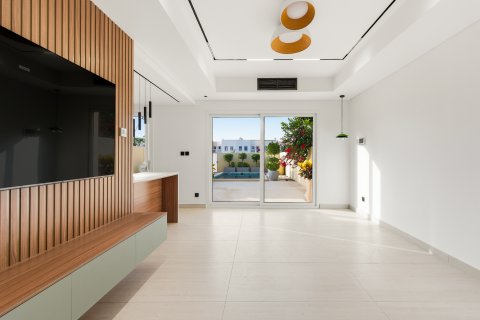 Vila u gradu The Springs, Dubai, UAE 2 spavaće sobe, 152.51 m2 Br. 748807 - Slika 3