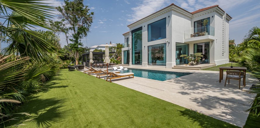 Villa sa Jumeirah Islands, Dubai, UAE 5 silid-tulugan, 1131.65 sq.m. № 748739