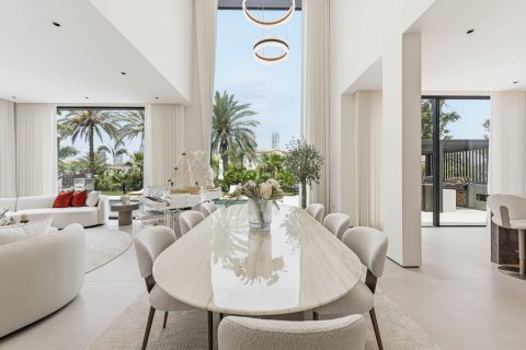 Villa sa Jumeirah Islands, Dubai, UAE 5 silid-tulugan, 1131.65 sq.m. № 748739 - larawan 4