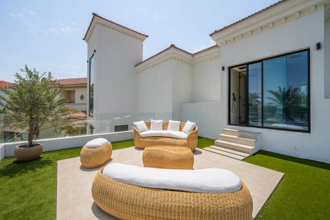Villa sa Jumeirah Islands, Dubai, UAE 5 silid-tulugan, 1131.65 sq.m. № 748739 - larawan 28