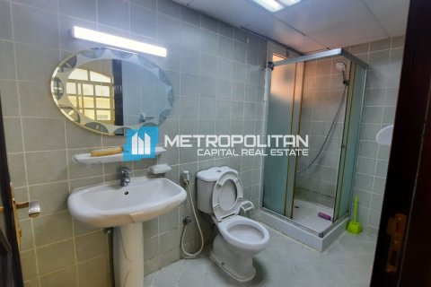 Villa te koop in Khalifa City, Abu Dhabi, VAE 6 slaapkamers, 2090.3 vr.m., nr 670788 - foto 18