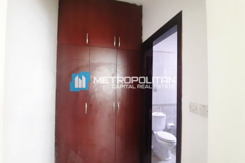 Villa te koop in Khalifa City, Abu Dhabi, VAE 6 slaapkamers, 2090.3 vr.m., nr 670788 - foto 13