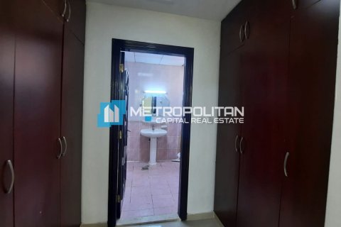 Villa te koop in Khalifa City, Abu Dhabi, VAE 6 slaapkamers, 2090.3 vr.m., nr 670788 - foto 14