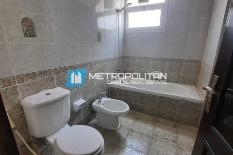 Villa te koop in Khalifa City, Abu Dhabi, VAE 6 slaapkamers, 2090.3 vr.m., nr 670788 - foto 8