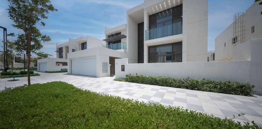 Villa à Dubai, EAU: 5 chambres, 770 m2 № 630351
