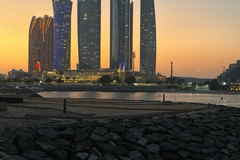 Lupain sa Al Bateen, Abu Dhabi, UAE 2099 sq.m. № 717426 - larawan 13