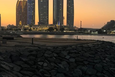 Lupain sa Al Bateen, Abu Dhabi, UAE 2099 sq.m. № 717426 - larawan 16