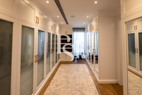 Villa on the Saadiyat Island, Abu Dhabi, UAE 4 bedrooms, 832 sq.m. № 717427 - photo 10