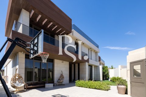 Villa on the Saadiyat Island, Abu Dhabi, UAE 4 bedrooms, 832 sq.m. № 717427 - photo 2