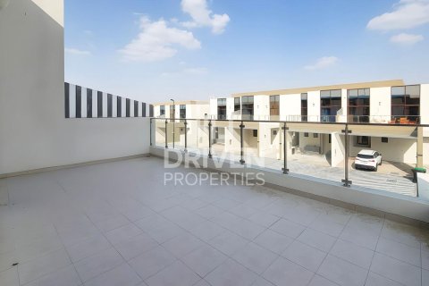 Villa te koop in Mohammed Bin Rashid City, Dubai, VAE 4 slaapkamers, 554 vr.m., nr 683744 - foto 2