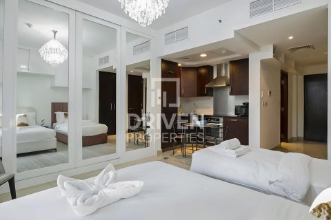 Huoneisto Downtown Dubai (Downtown Burj Dubai), Dubai, Arabiemiraatit 1 huone, 46 m2 № 683755 - kuva 3