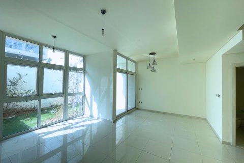 Kamienica do wynajęcia w Dubai, ZEA 3 sypialnie, 222.96720000 mkw., nr 651303 - zdjęcie 2