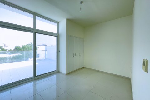 Kamienica do wynajęcia w Dubai, ZEA 3 sypialnie, 222.96720000 mkw., nr 651303 - zdjęcie 16