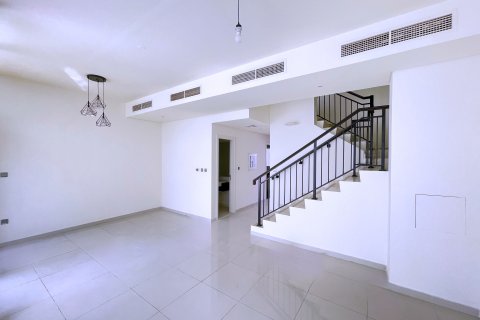 Kamienica do wynajęcia w Dubai, ZEA 3 sypialnie, 222.96720000 mkw., nr 651303 - zdjęcie 15